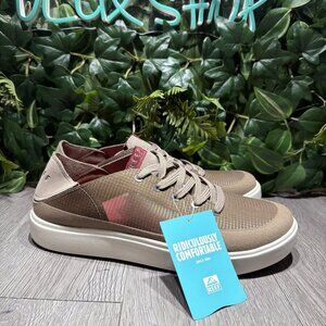 Reef Navigator Brown Cushioned Waterproof Sneakers Men's 10.5 NEW